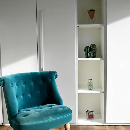 Simona And Luca's House - Bright And Unique Two-room Appartement